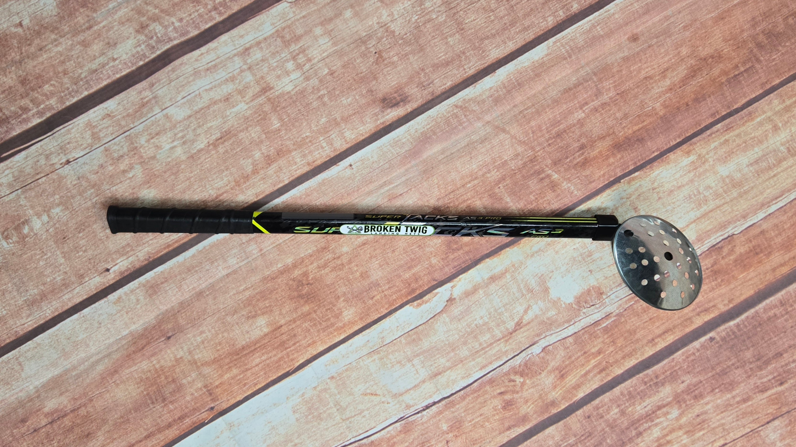 Pelle à glace à cinq trous (longue) - CCM Stick