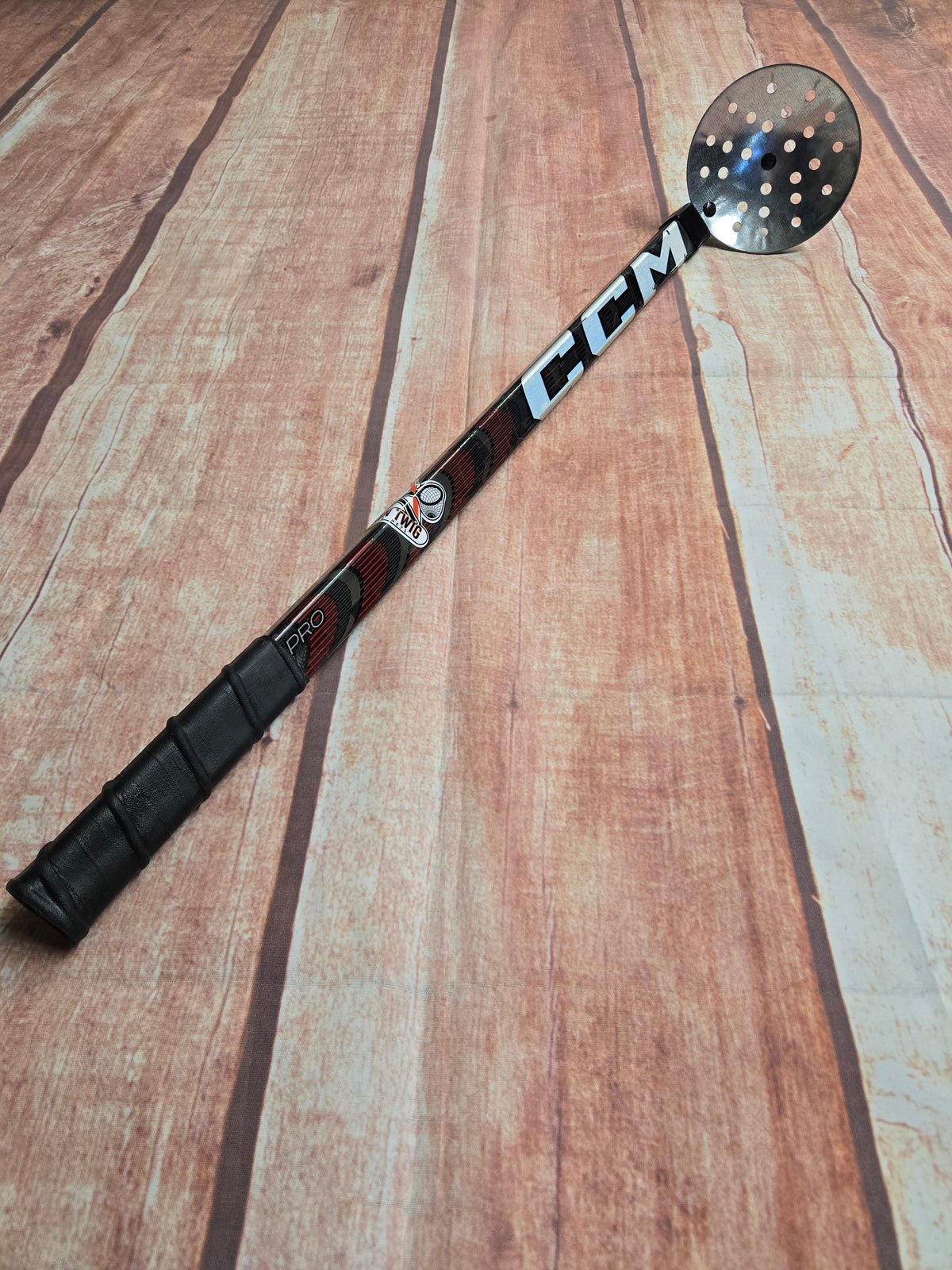 Pelle à glace à cinq trous (longue) - CCM Stick