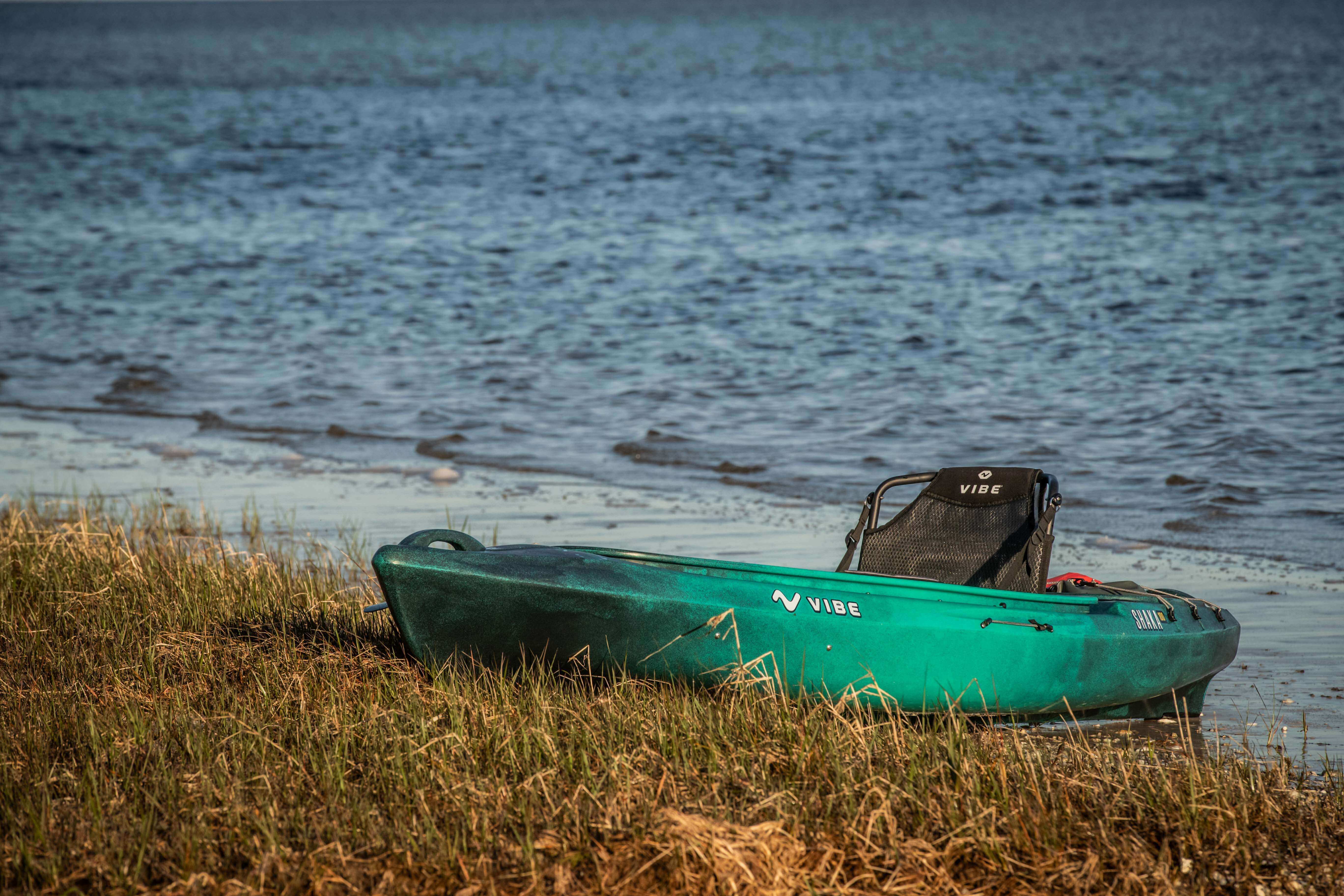 Shaka 100 + Evolve Adjustable Paddle + Kayak Stand + 20oz Tumbler + 10L Dry Bag + Anchor Trolley Kit