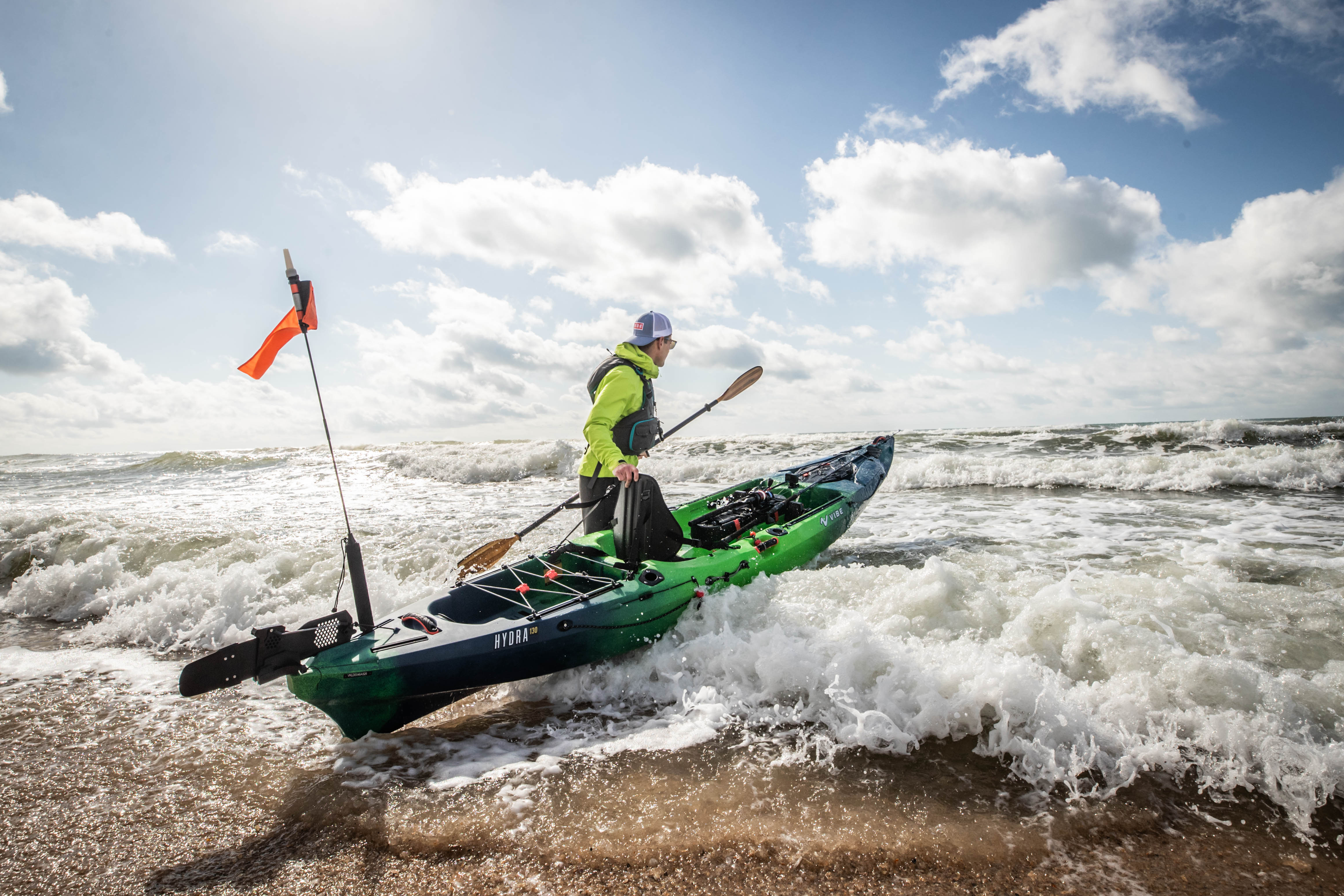 Hydra 130 + 40% off accessories bundle! Including: Ember Carbon Paddle + Kayak Stand + 30 oz Tumbler + Mesh Tackle Tray Sleeve + Anchor Trolley + 25L Dry Bag