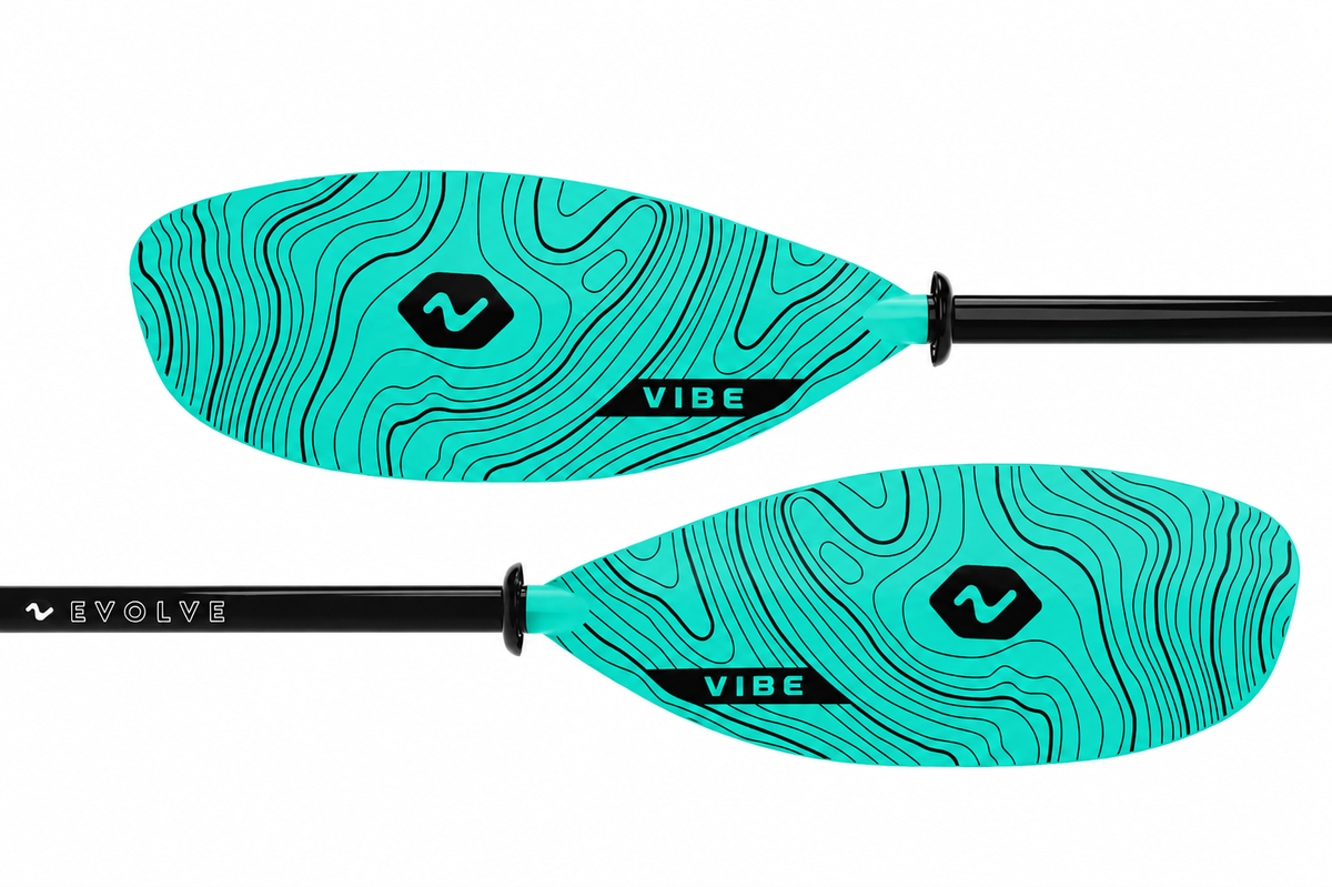 How to Paddle a Kayak Properly: Grip, Stroke & Technique Tips
