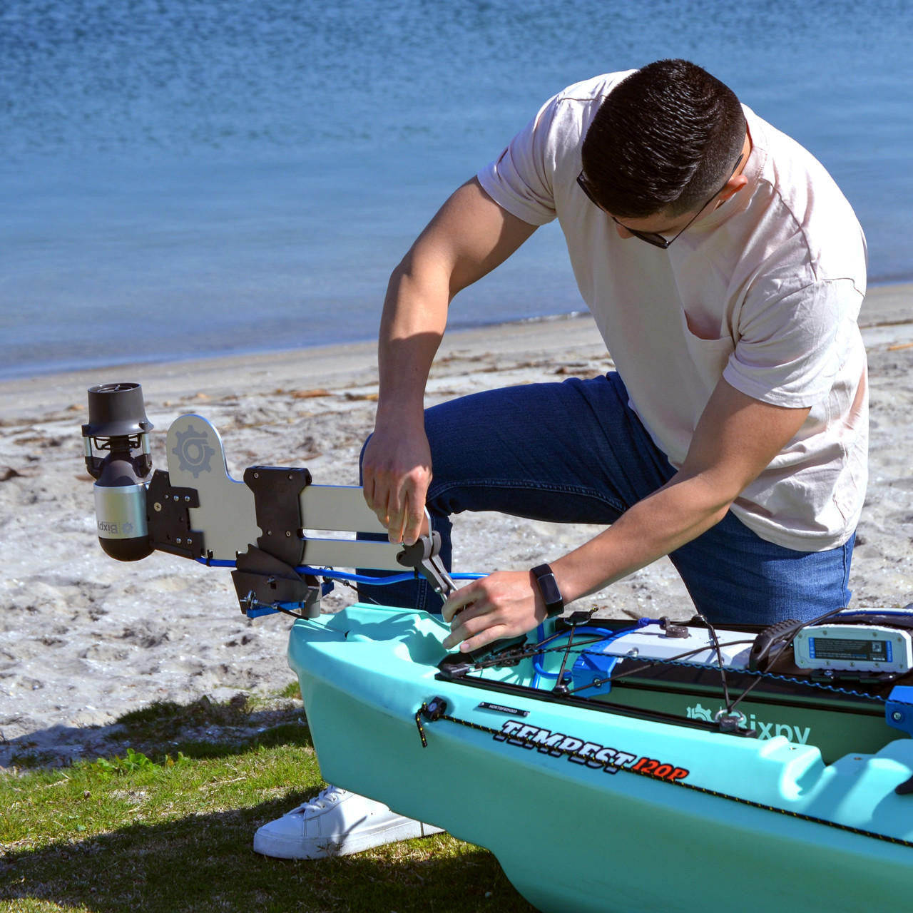 Universal Versa Rudder™ With Steering